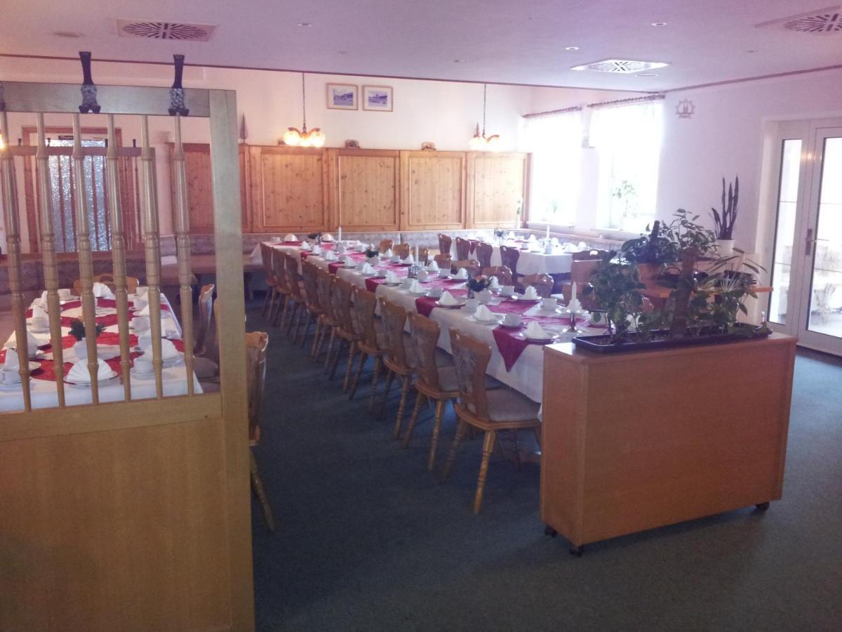 Hotel "Zum Einsiedler" Deutschneudorf Oda fotoğraf